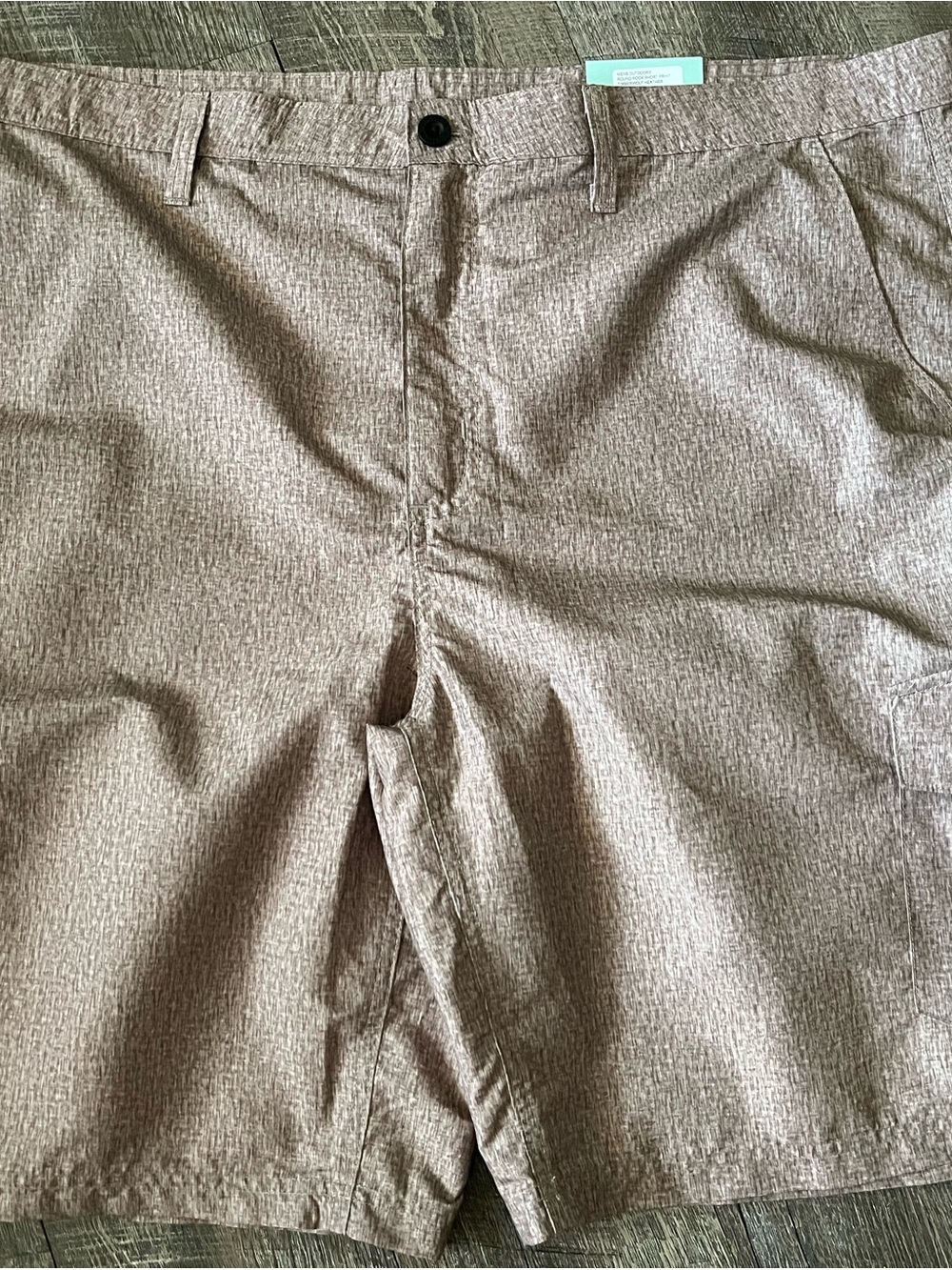 Magellan Outdoors Textured Tan Brown Flat Front Shorts